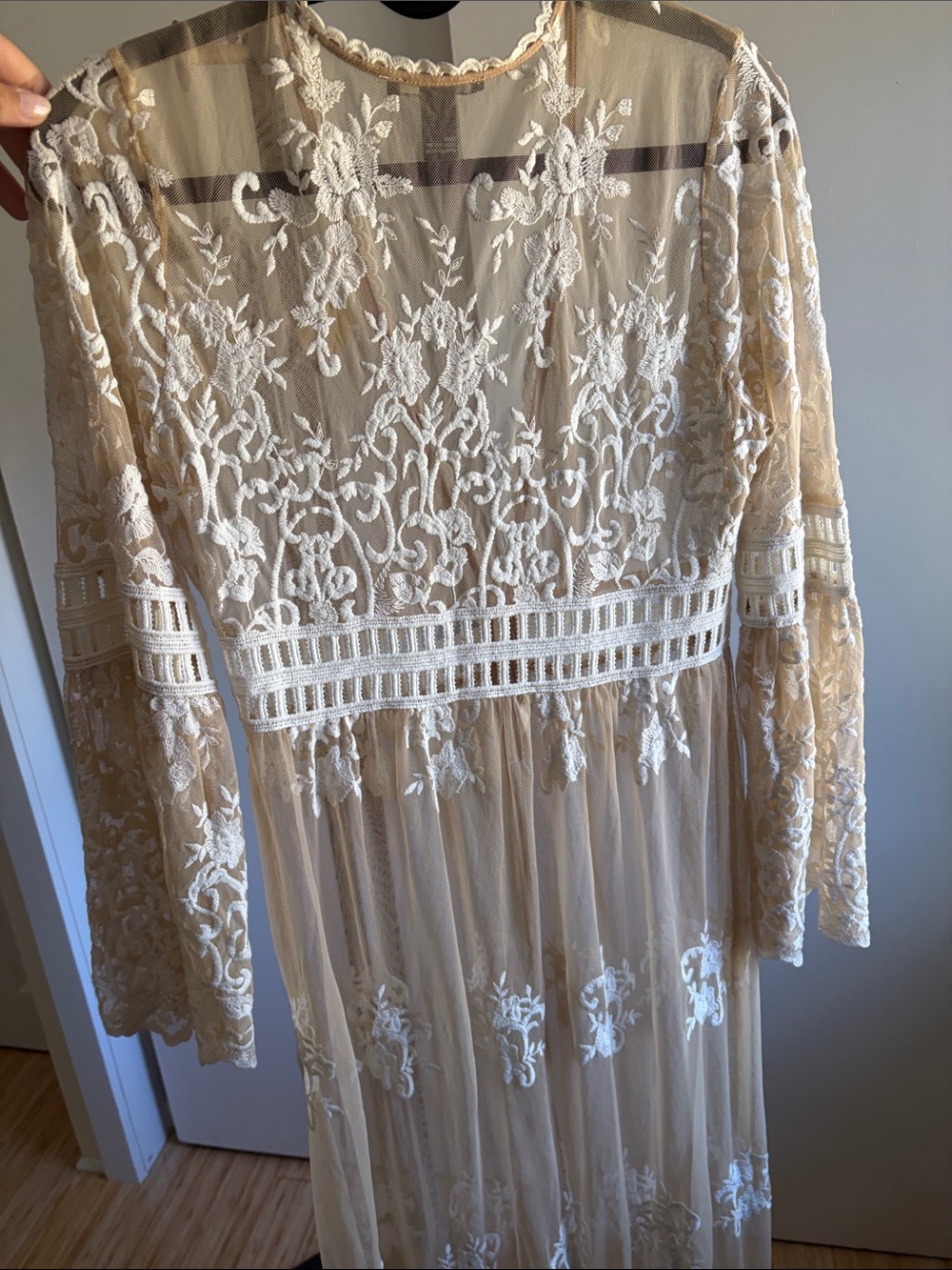 Sz M Embroidered floral lace chiffon floor length kimono style sheer cover up - Picture 4 of 6